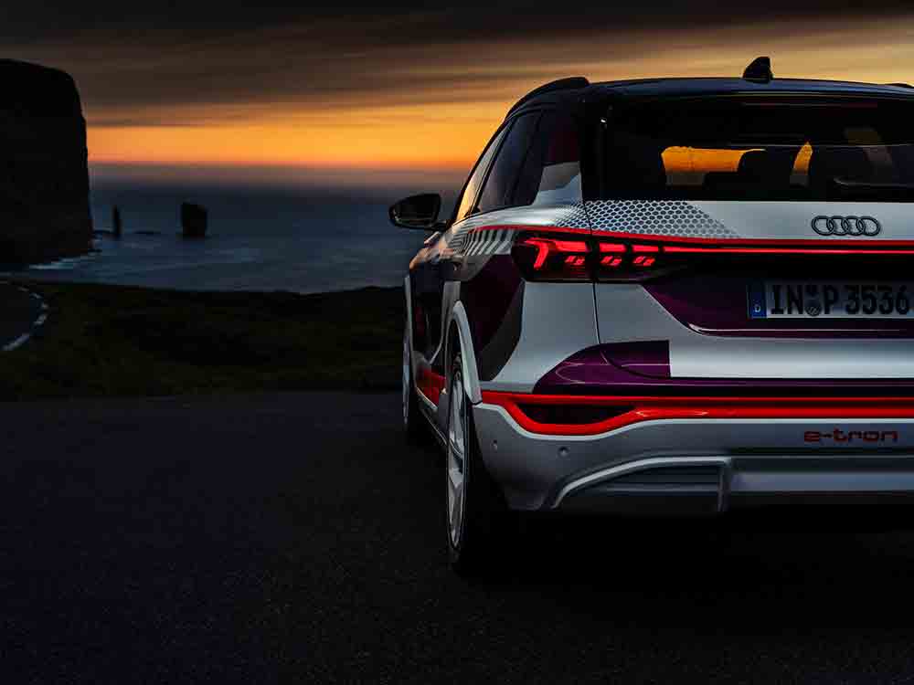Intelligent und lebendig: der Audi Q 6 e tron mit digitaler OLED Technologie der 2. Generation