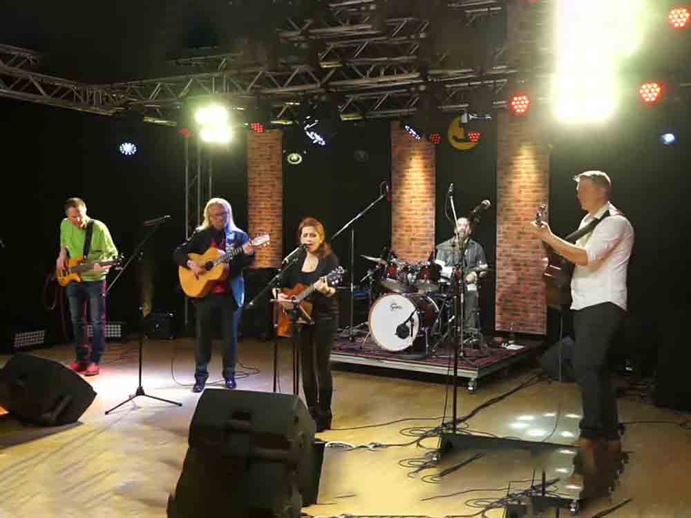 »Betty A. & Band« rocken die Adlerwiese, Gartenschau Bad Lippspringe, 10. August 2023