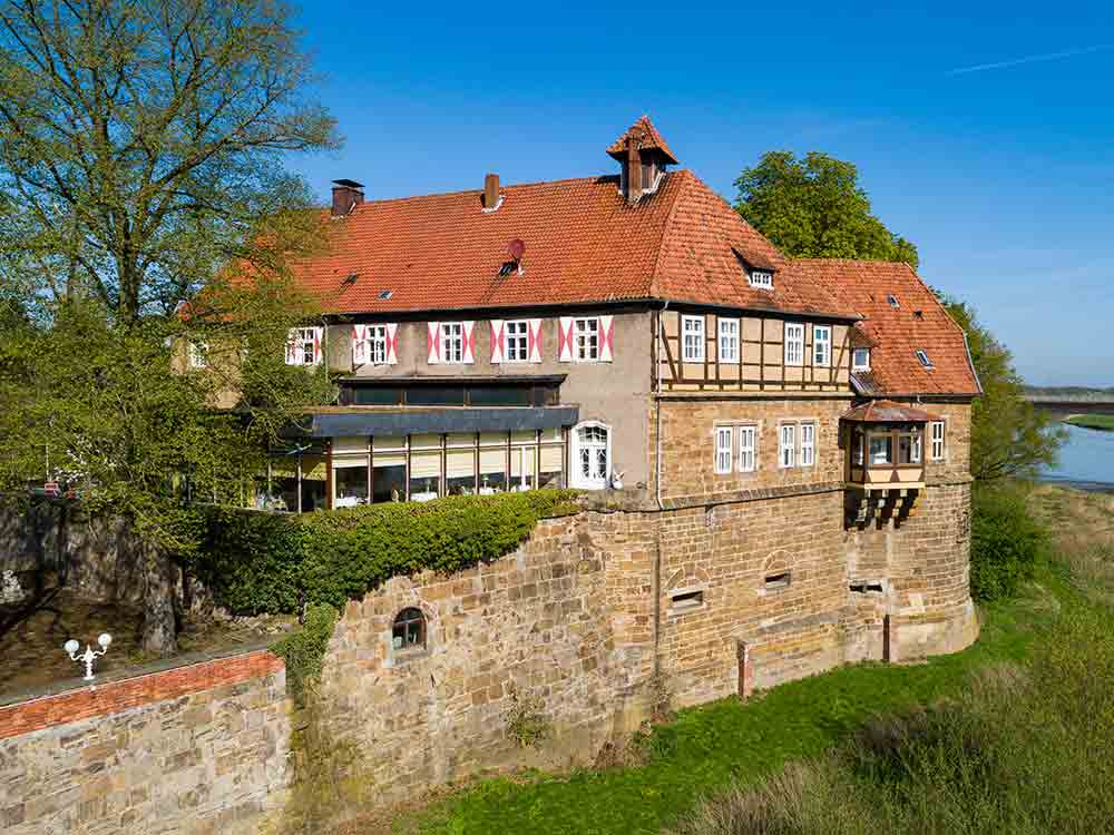 Schloss Petershagen: Bauarbeiten, Events und Gastronomie
