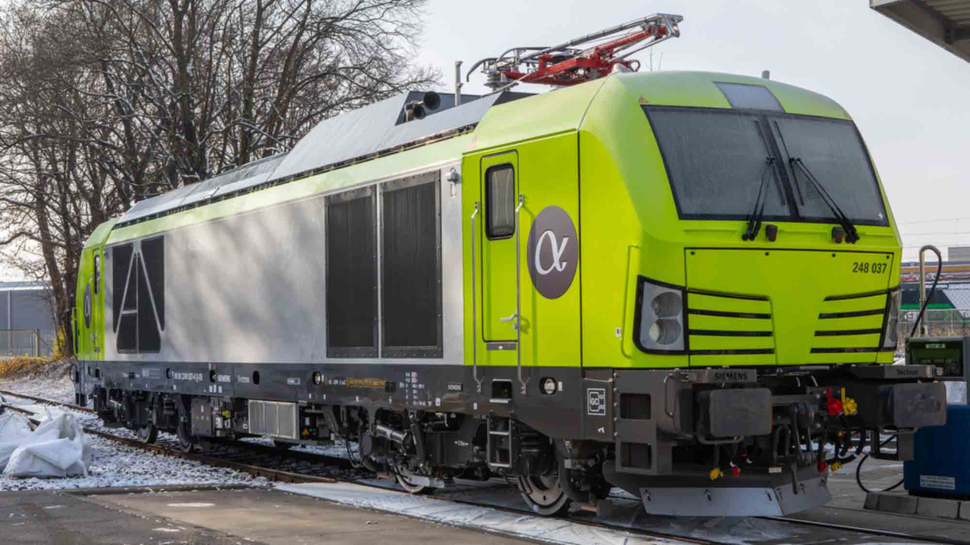 Captrain setzt im Ruhrgebiet innovative Hybrid Lokomotiven ein