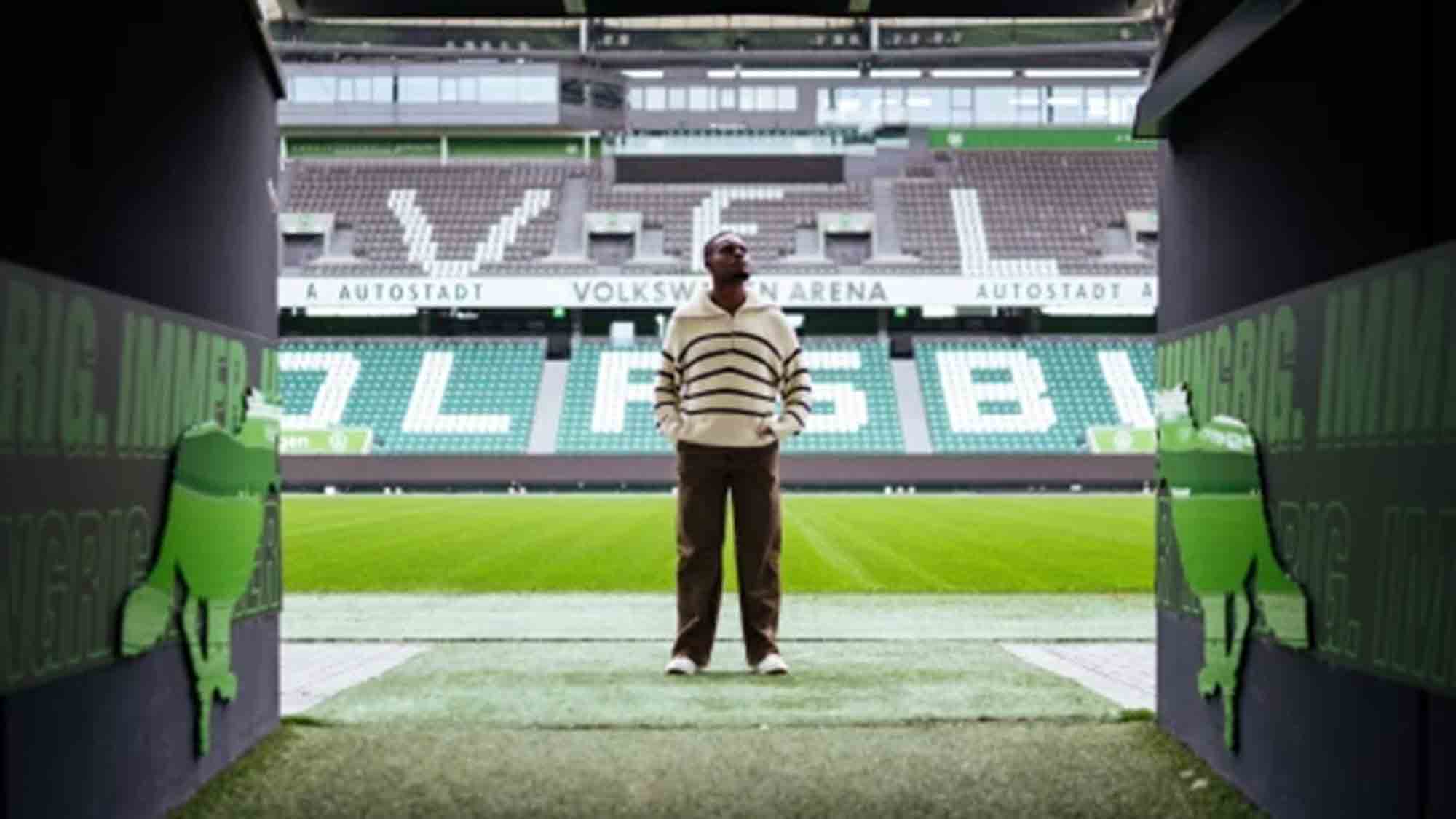World Vision Deutschland, Fußballprofi Ridle Baku: »Möchte denjenigen helfen, die es schwer im Leben haben«