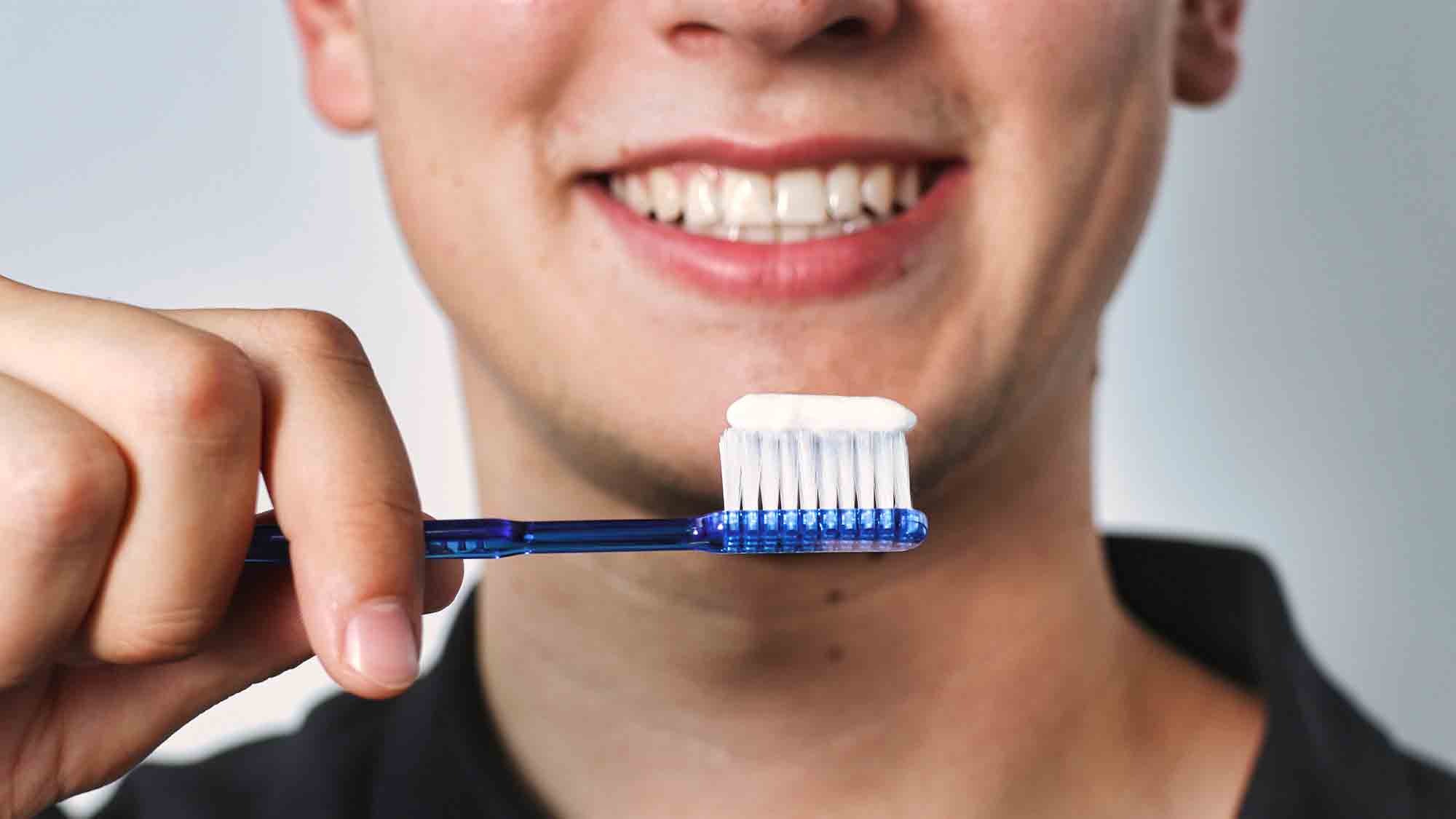 Dr. Wolff Group, wirksam und sicher: Zahnpasta mit Hydroxylapatit für alle, Tag der Zahngesundheit