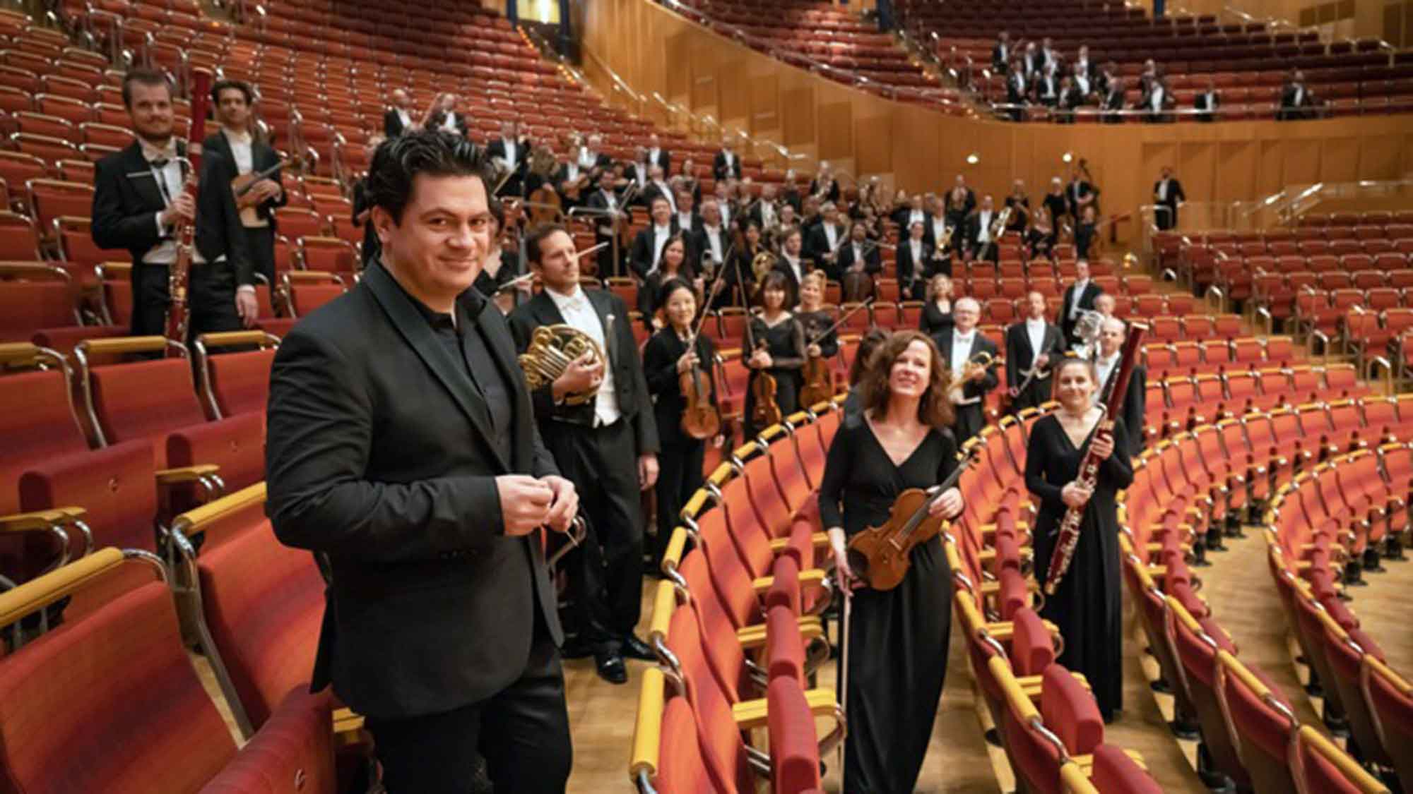 Cristian Măcelaru wird Artistic Partner des WDR Sinfonieorchesters 2025/26