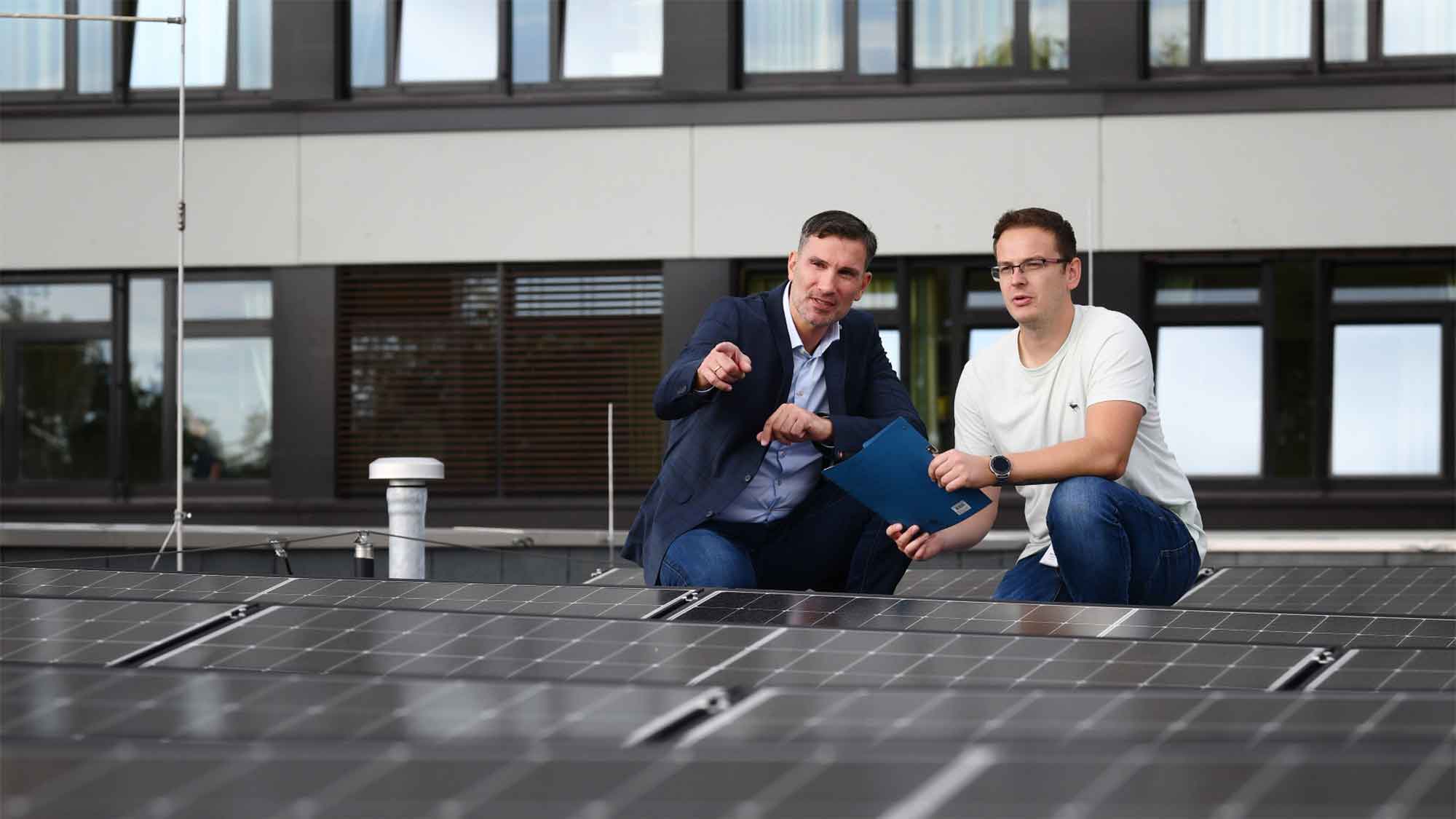 Hertener Stadtwerke installieren Sonnenkraftwerk auf Prosper Dach