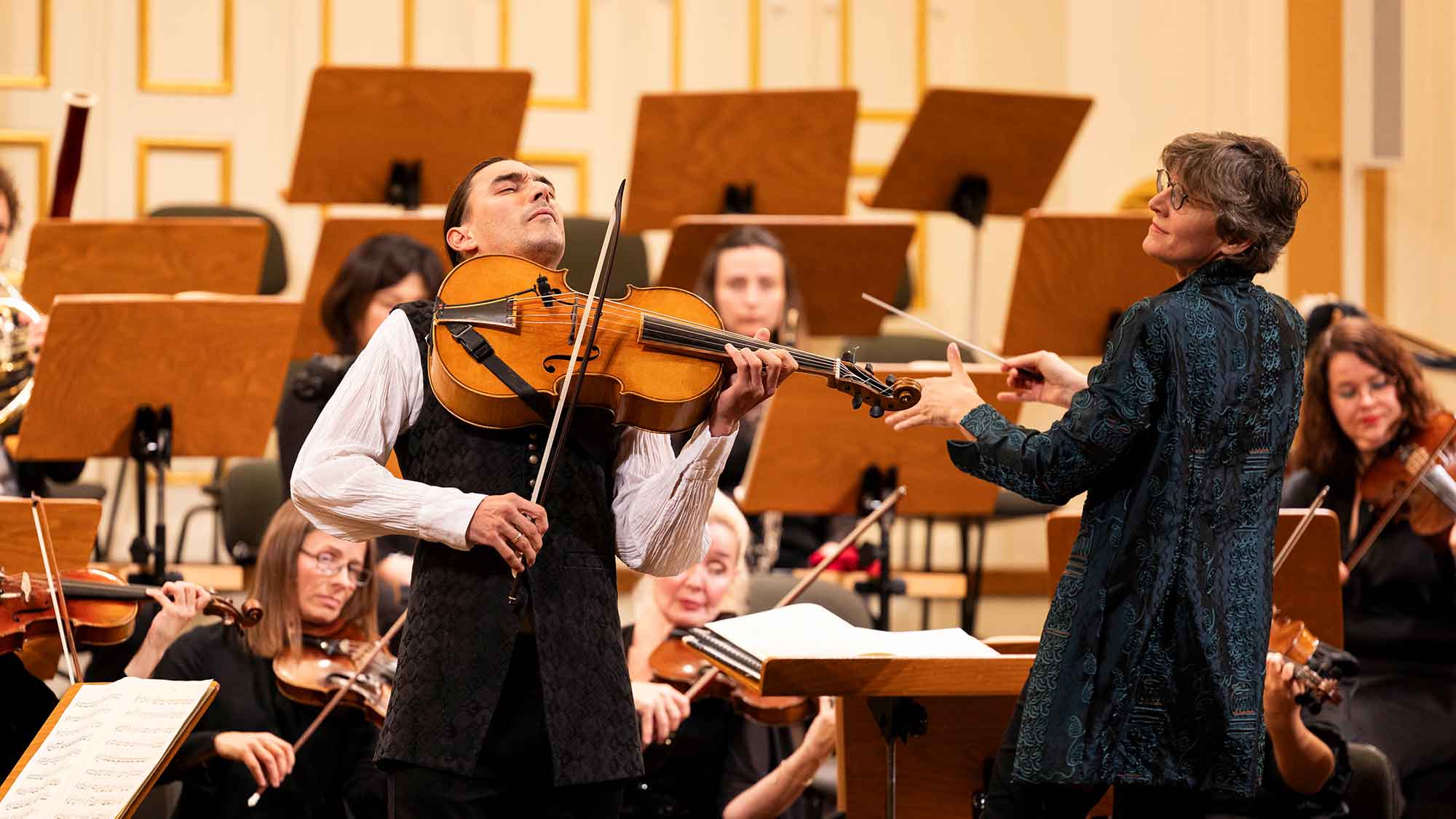 Philharmonie Salzburg: das Comeback des Schultercellos