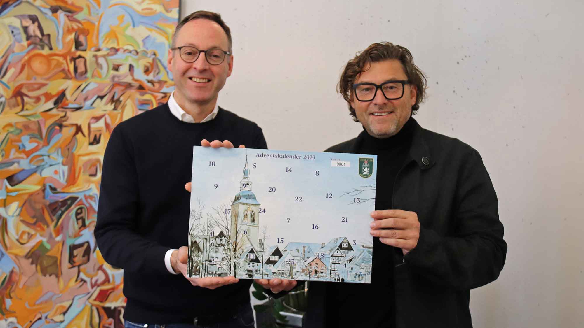 Kreis Gütersloh: Lions Club Rheda Ems übergibt ersten Adventskalender an Bürgermeister