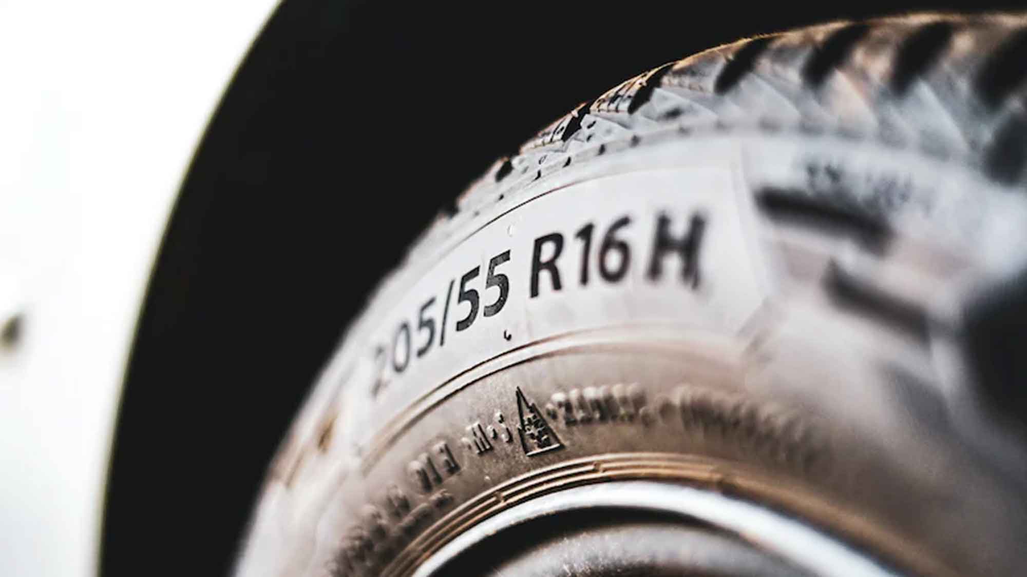 ACE Ratgeber: Achtung beim Onlinekauf von Reifen