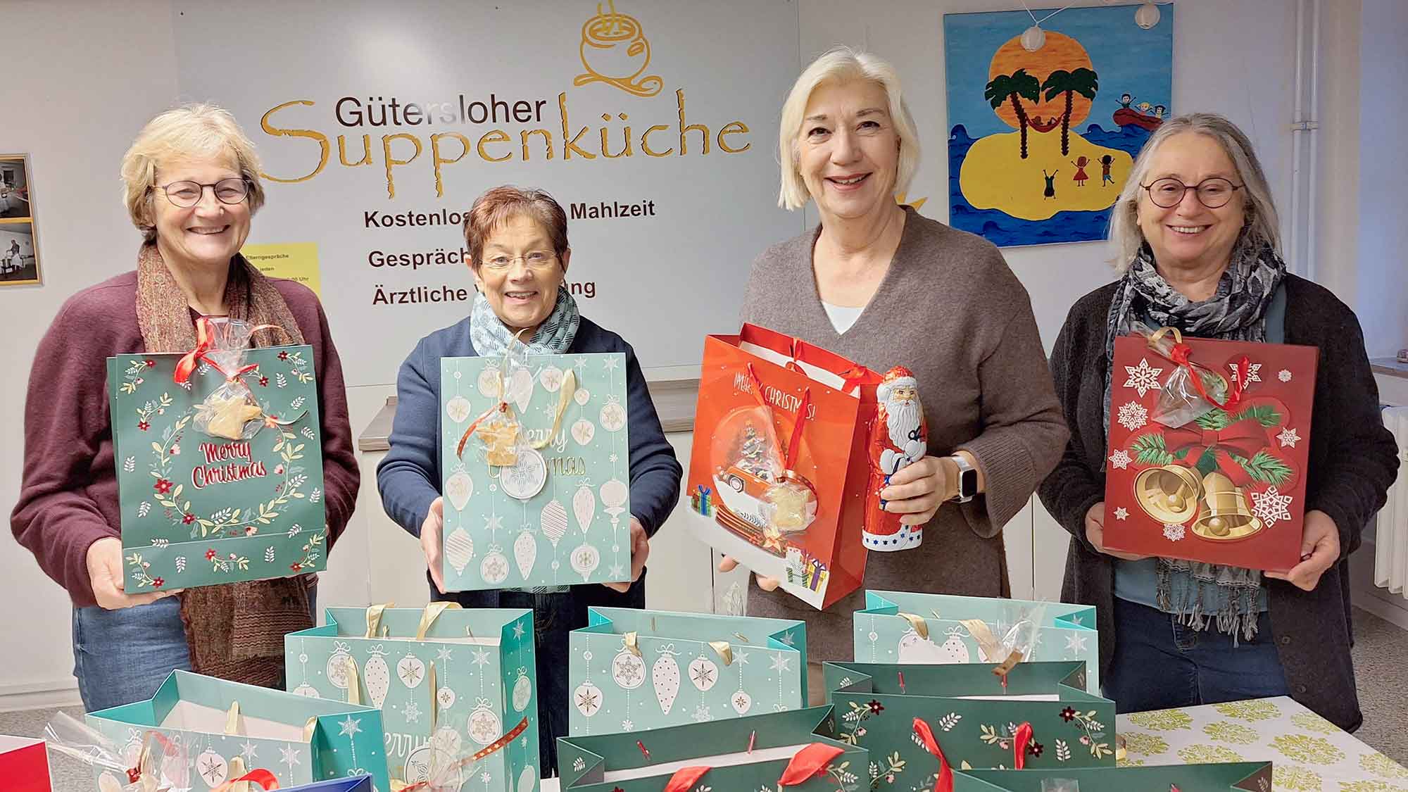 Gütersloher Suppenküche: 50 Geschenketüten gehen an die Kinderküche »Die Insel«