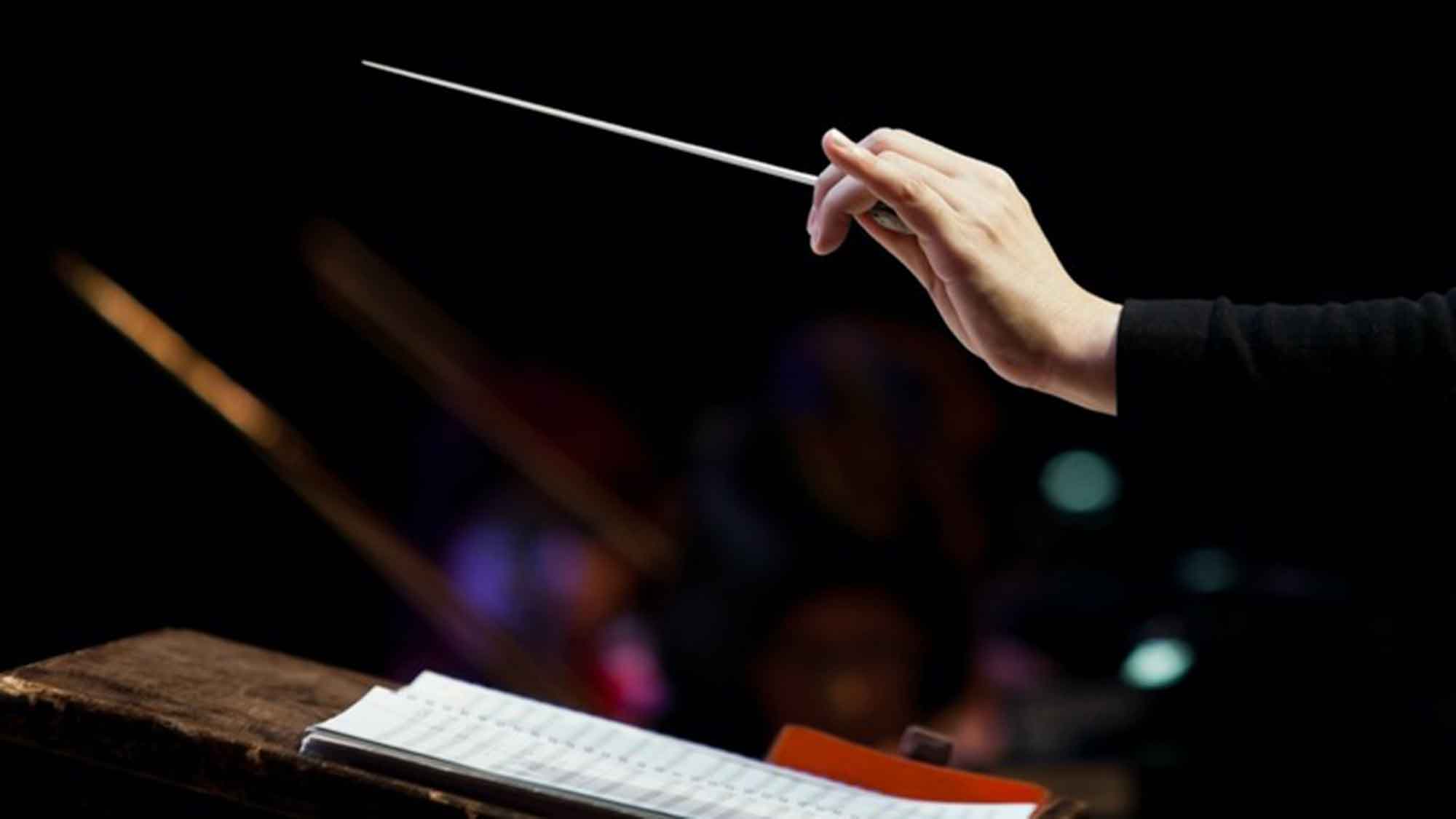Arte Concert streamt internationalen Dirigentinnenwettbewerb »La Maestra« live aus der Philharmonie de Paris
