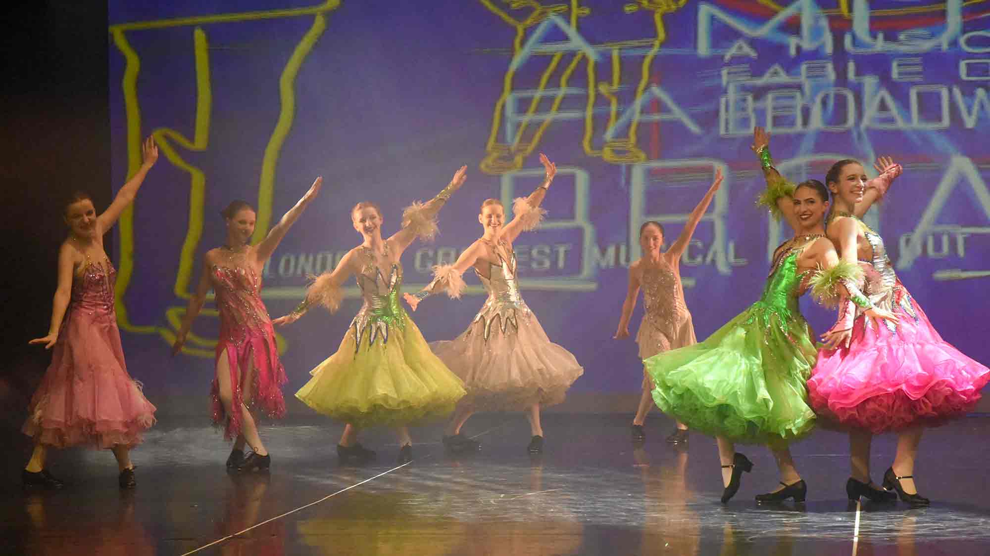 Die Spendensammlungen bei den Aufführungen von »Die Froschkönigin« der Ballettschule Mickeleit erbrachten 2.737,78 Euro
