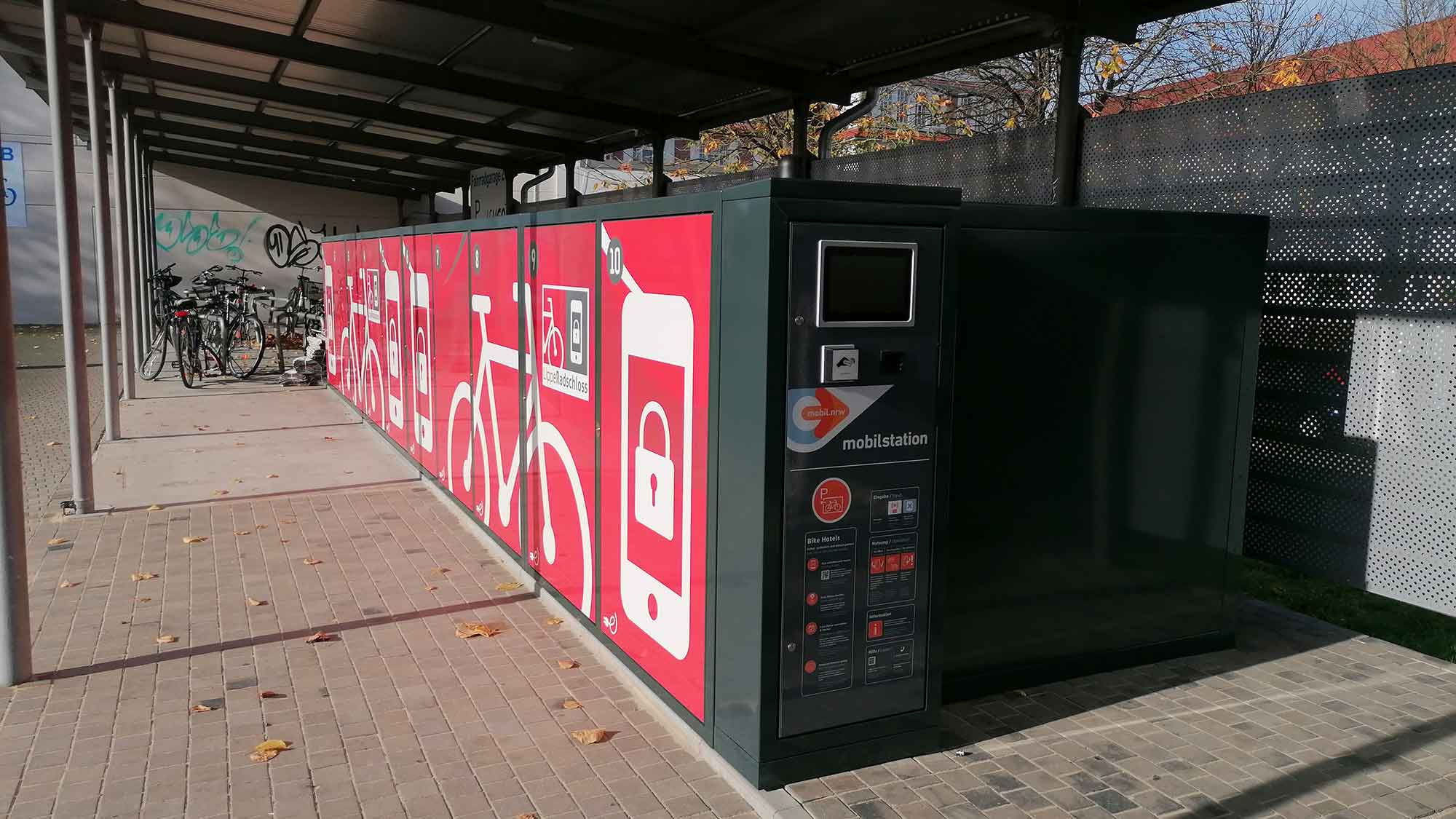 Lemgo: neue Fahrradboxen am Bahnhof und am Lüttfeld, Platz für 51 Fahrräder